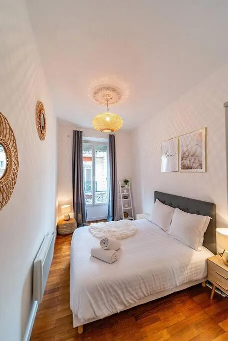 Apartment Coeur Centre Ville Grenoble - Charme De L'Ancien