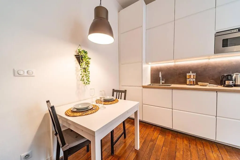 Coeur Centre Ville Grenoble - Charme De L'Ancien Apartment